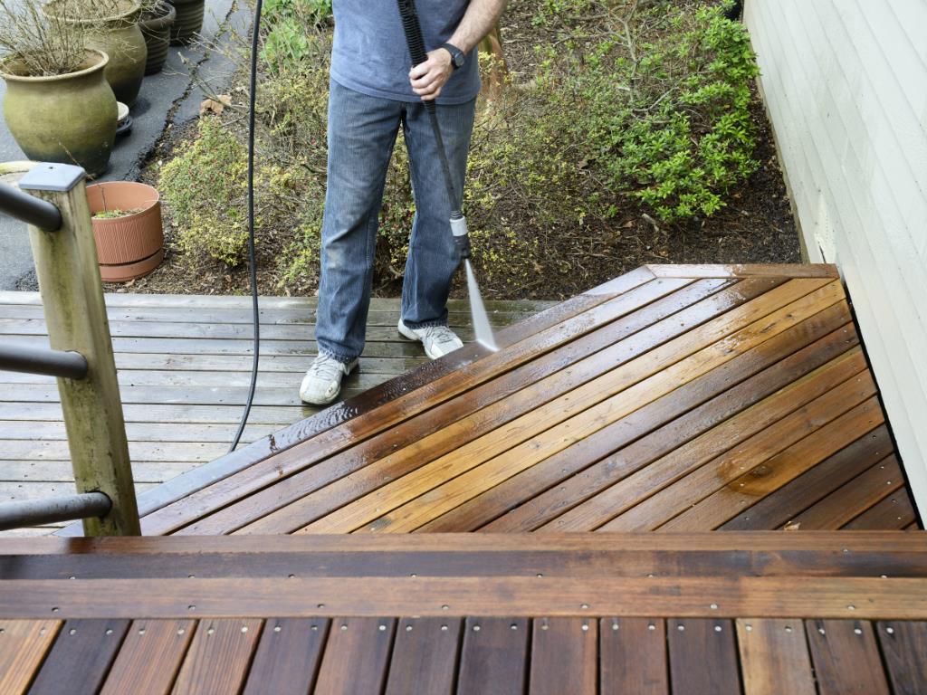 Deck Best Power Washing Company Service