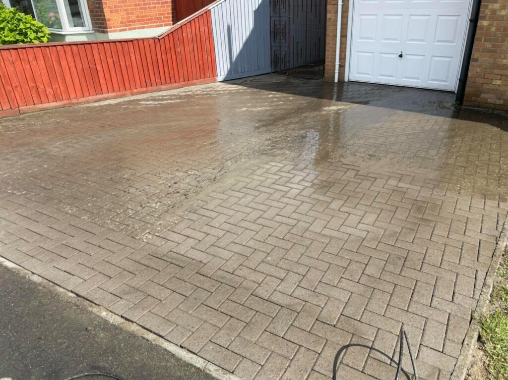 Power Washing Patio Pavers